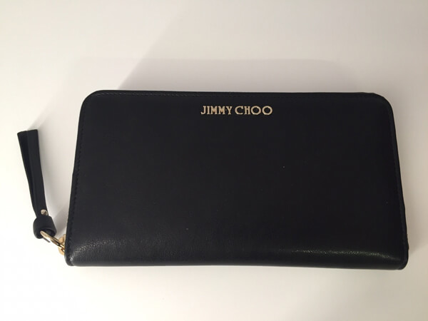 JIMMY CHOO ジミーチュウコピー PIPPA ラウンドファスナー長財布 ブラック